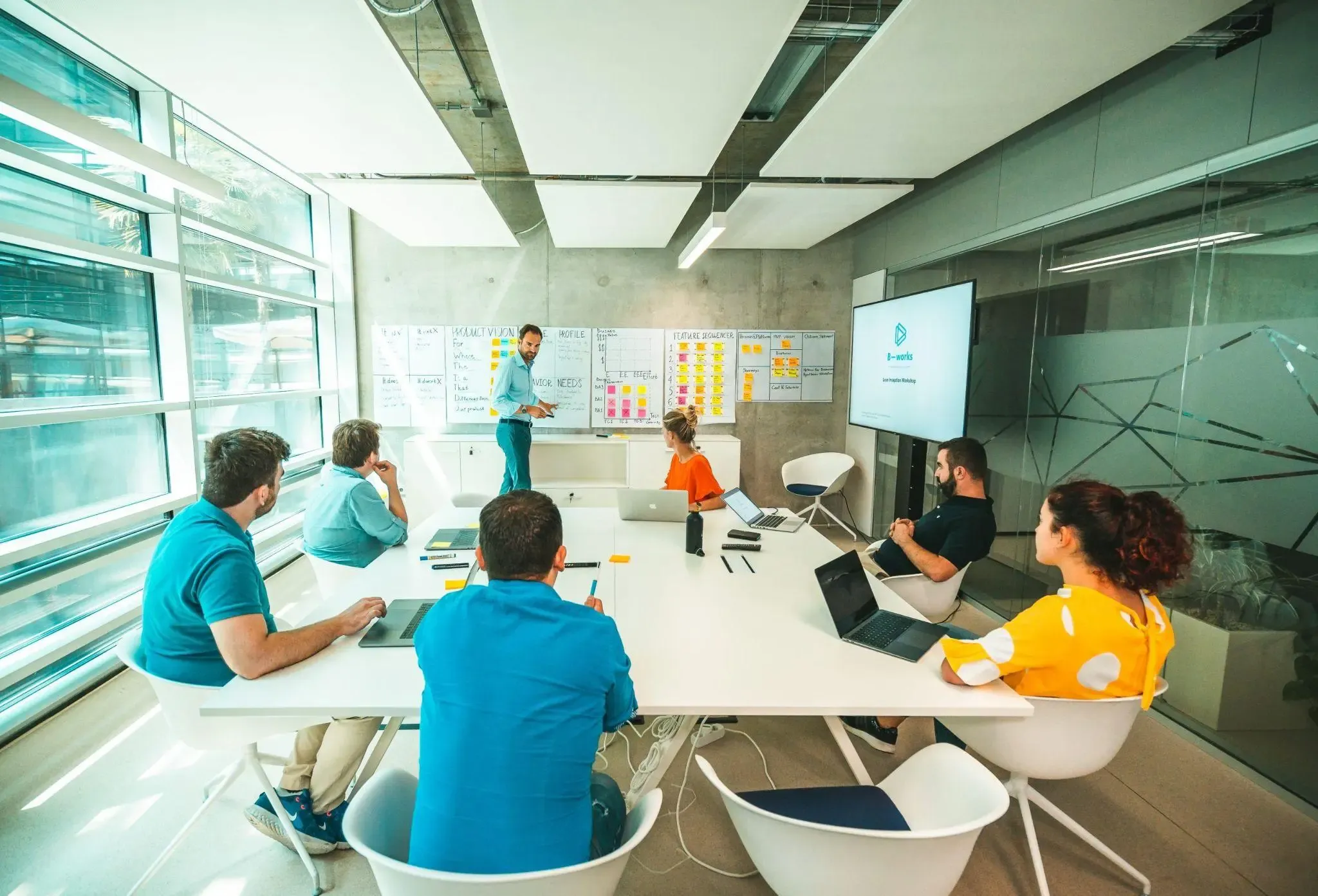La UIT incorpora el modelo Venture Builder académico en las aulas